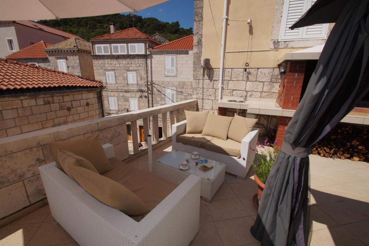 Apartments Galerija Korcula Town Exterior photo